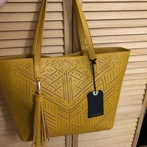 Tote handbag